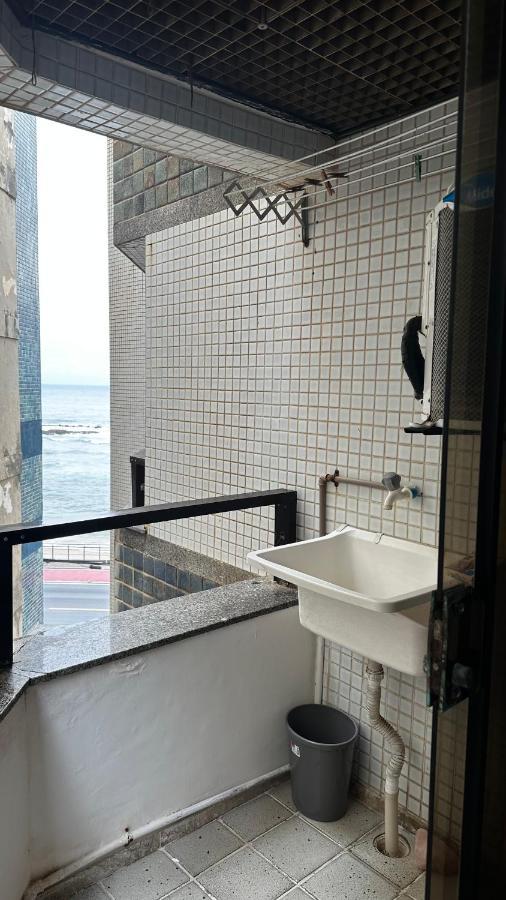 Apartamento Inteiro Frente Ao Mar De Ondina Salvador Esterno foto